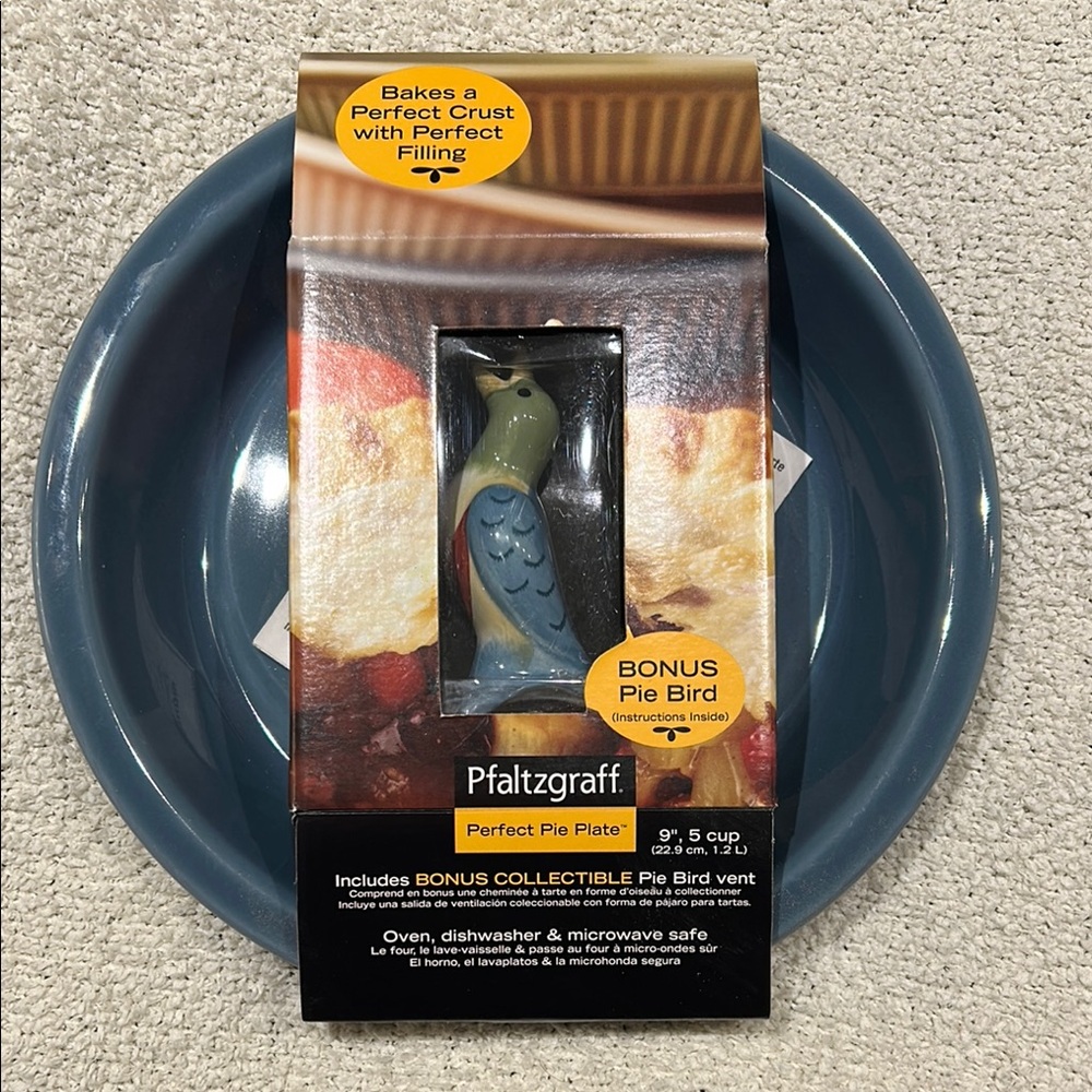 Brand New! Pfaltzgraff Blue Pie Plate with Collectible Pie Bird